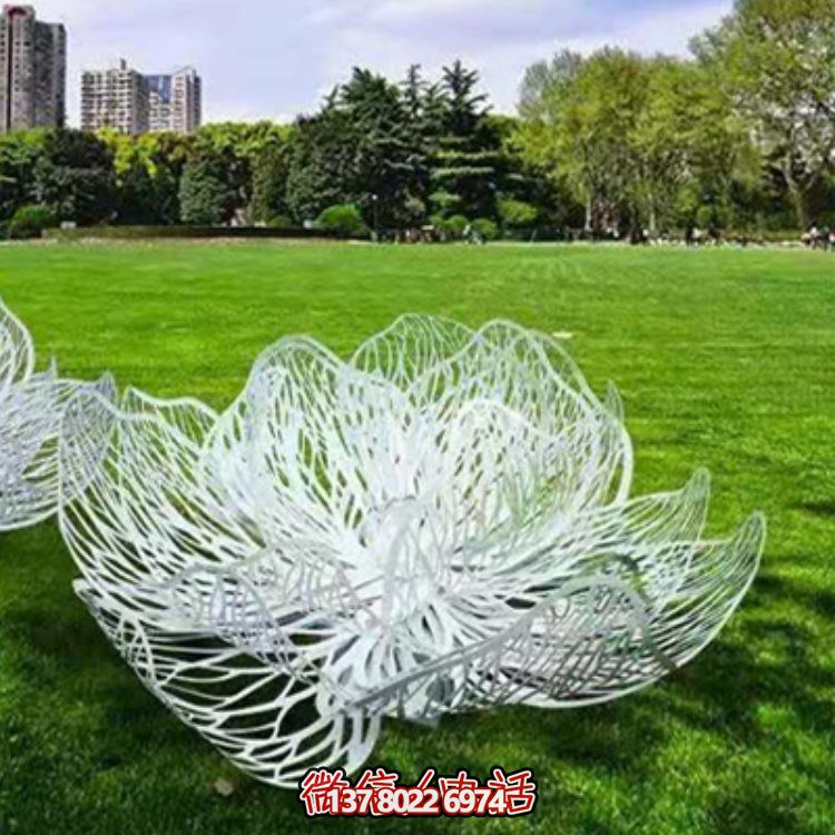 不銹鋼金屬拉絲戶(hù)外園林景觀蓮花